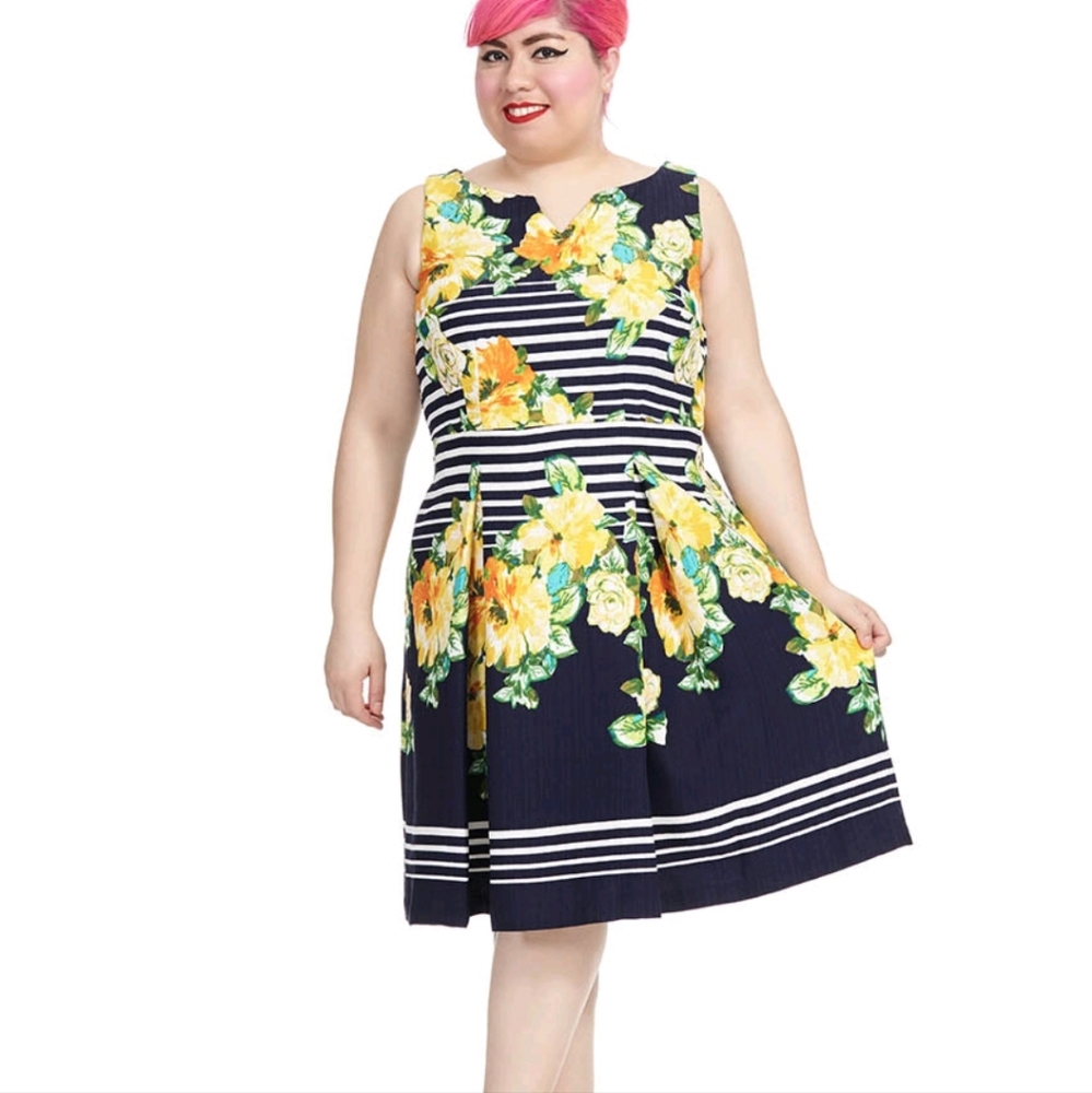 Gabby Skye Fit and Flare dress